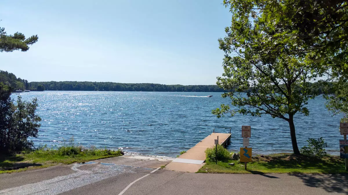 Crescent Lake image 10