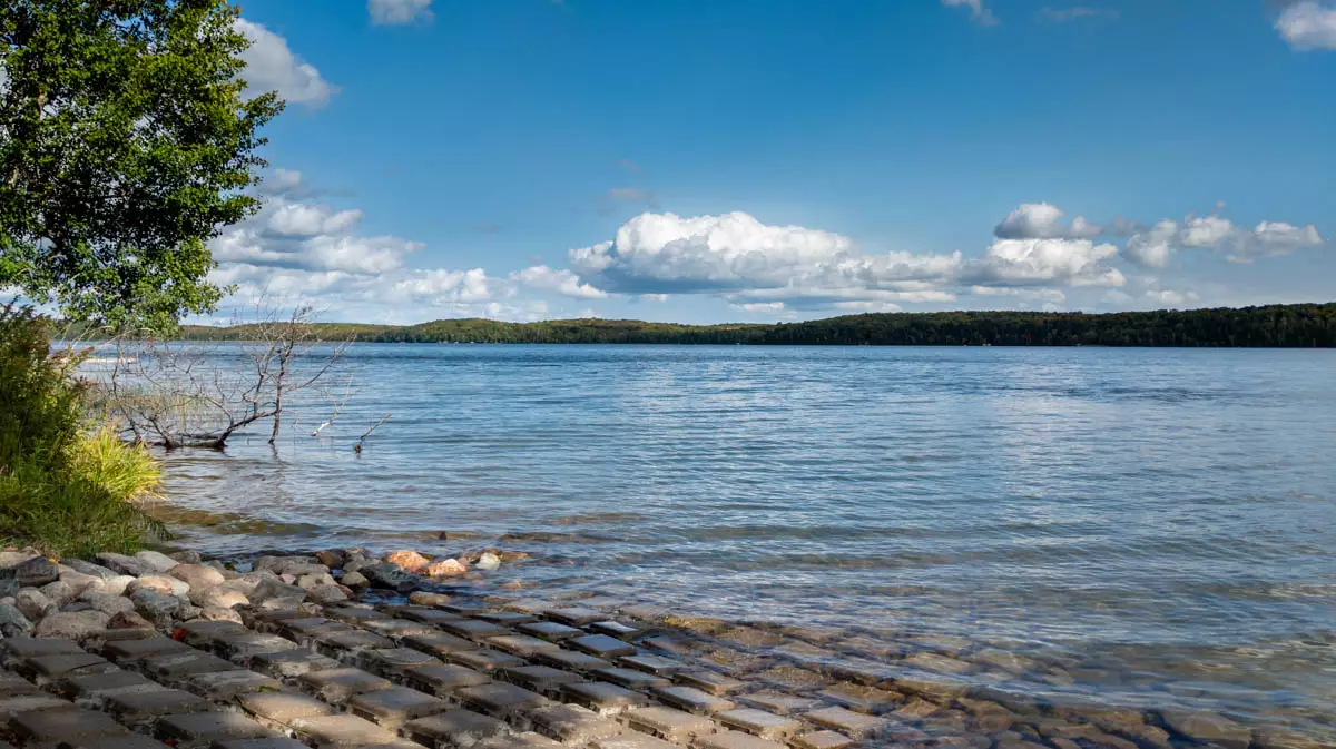 Kentuck Lake image 3