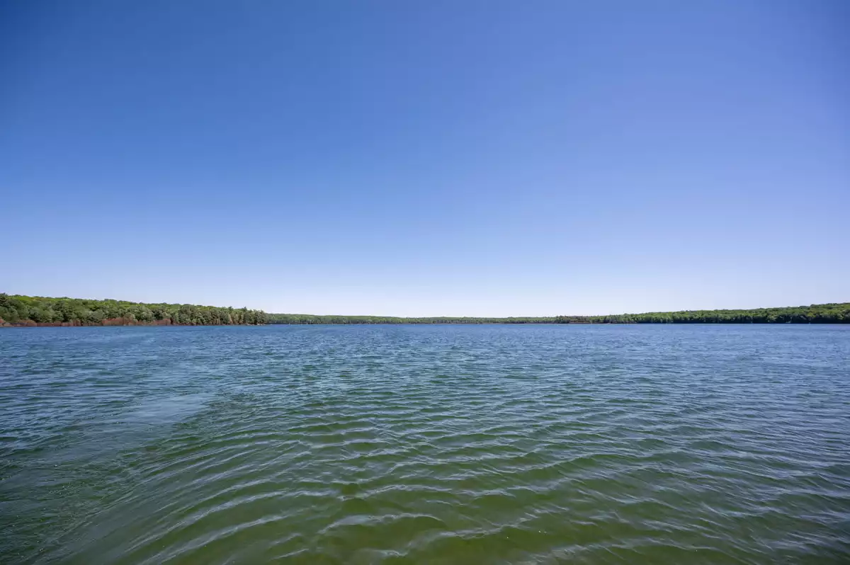 Lake Laura image 3