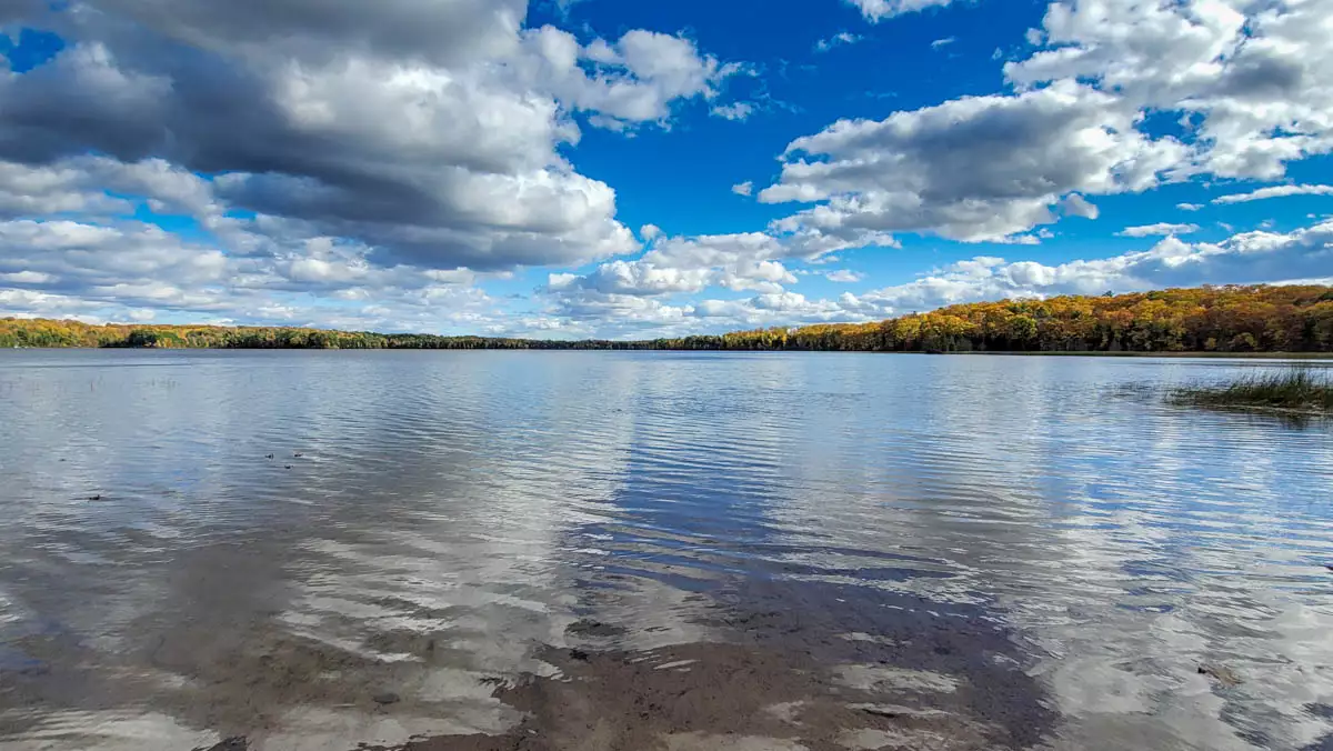 Razorback Lake image 3