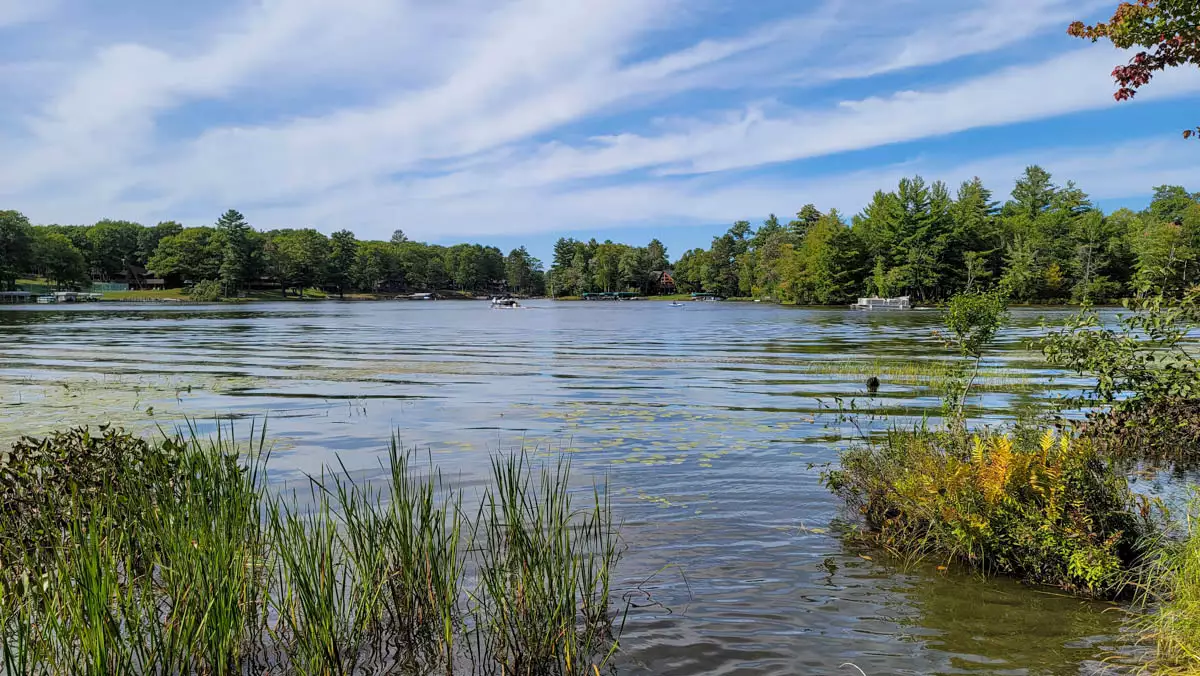 Voyageur Lake image 2